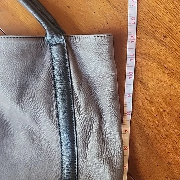 See By Chloe Harriet HOBO Large Gray Leather Tote Bag - Picture 15 of 16